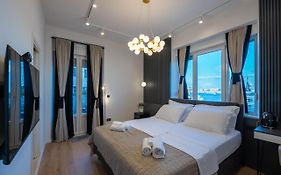 Lusso Apartment With Sea View